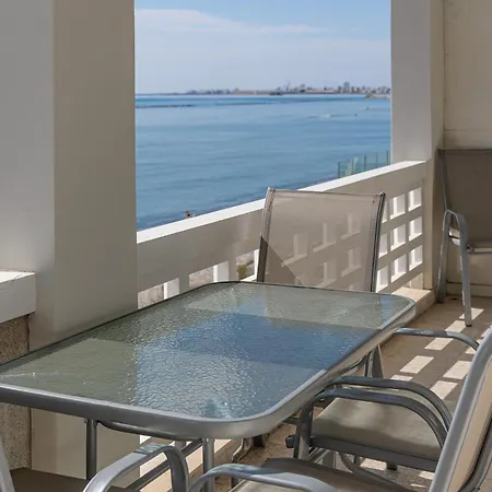 Beachhouse Apartment