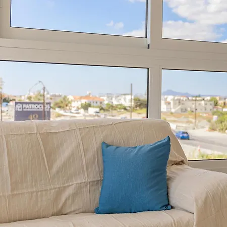 Beachhouse Apartment
