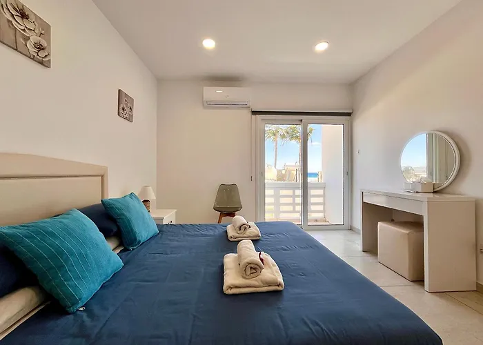 Beachhouse Apartman Lárnaka