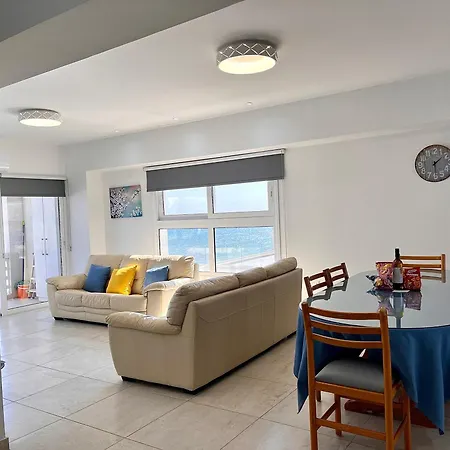 Beachhouse *